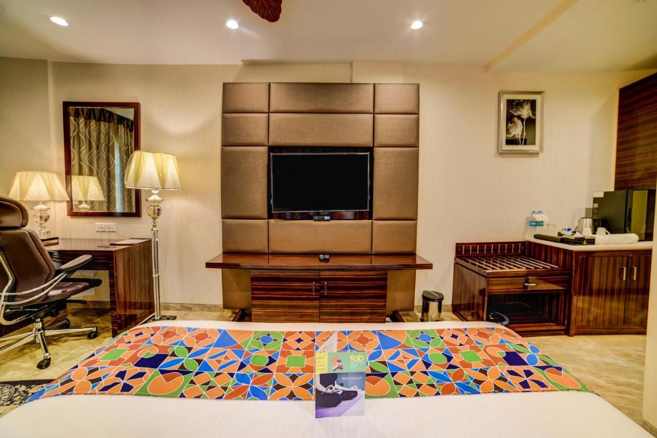 Fabhotel Prime Sarala Crown With Pool - Nr Calangute Beach Luaran gambar