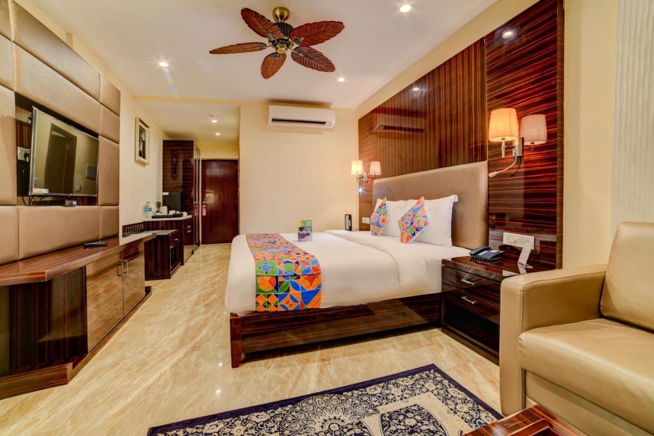 Fabhotel Prime Sarala Crown With Pool - Nr Calangute Beach Luaran gambar
