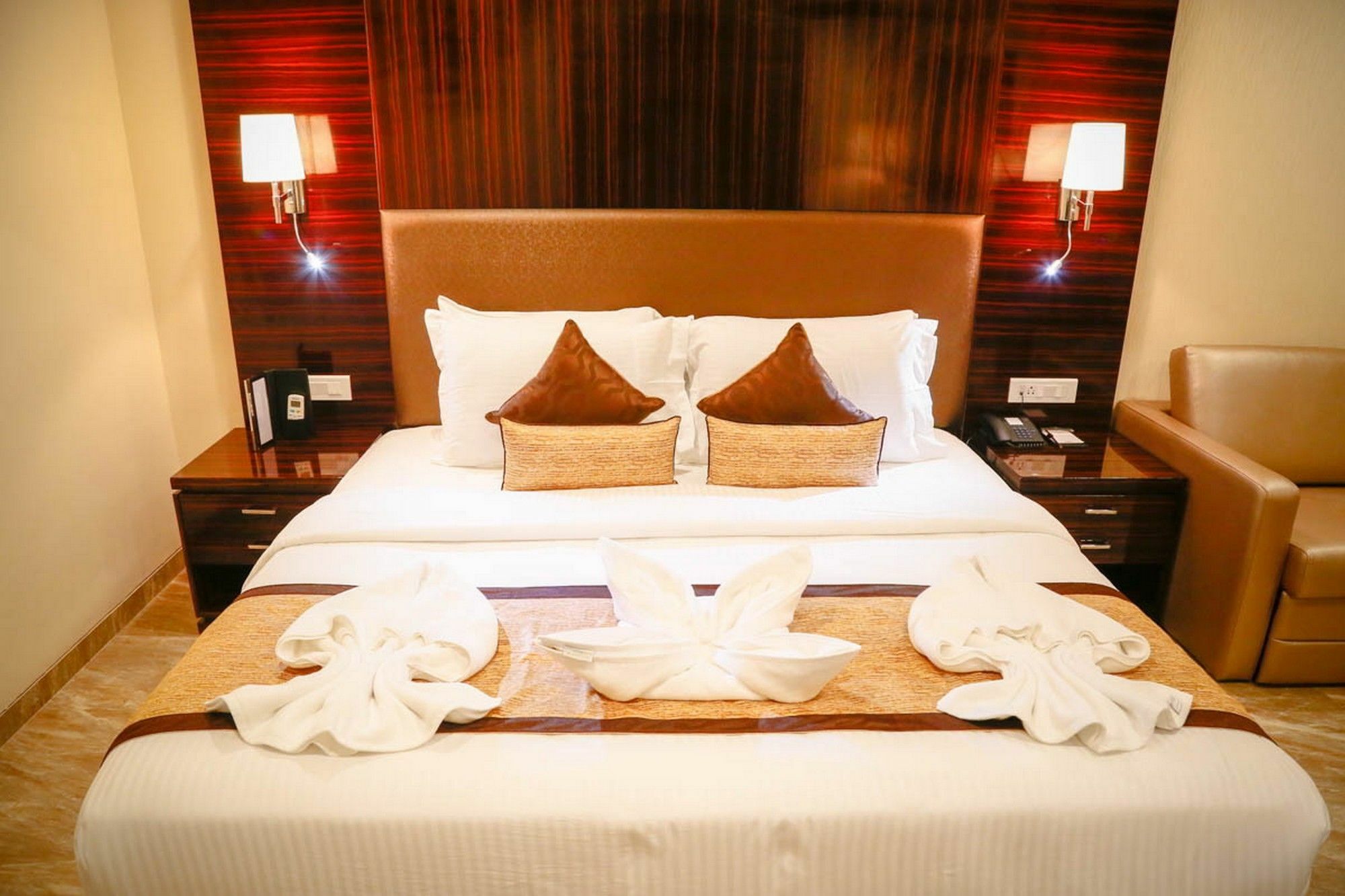 Fabhotel Prime Sarala Crown With Pool - Nr Calangute Beach Luaran gambar