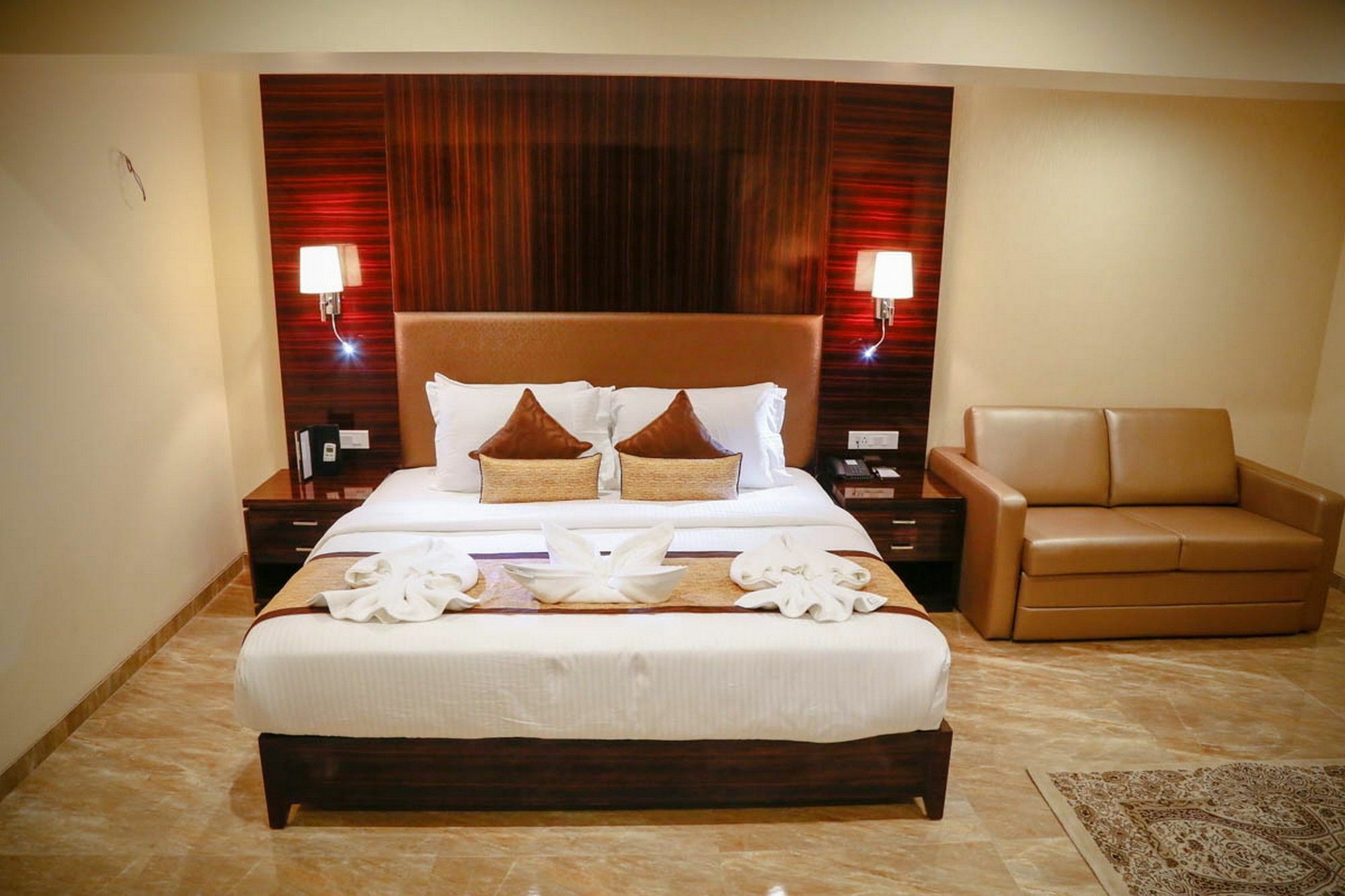 Fabhotel Prime Sarala Crown With Pool - Nr Calangute Beach Luaran gambar